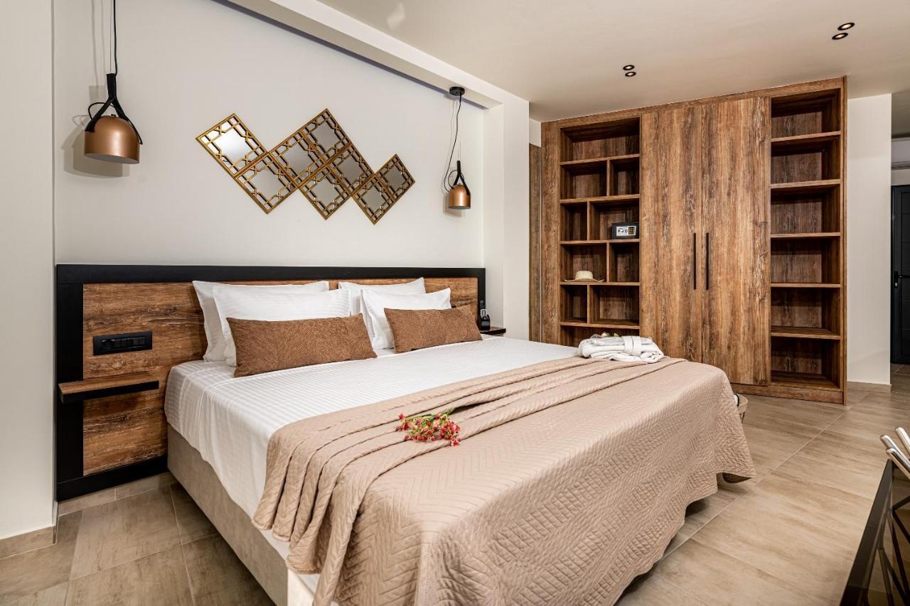 Moon Boutique Hotel ลากานาส ภายนอก รูปภาพ