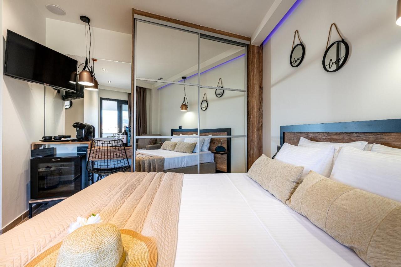 Moon Boutique Hotel ลากานาส ภายนอก รูปภาพ
