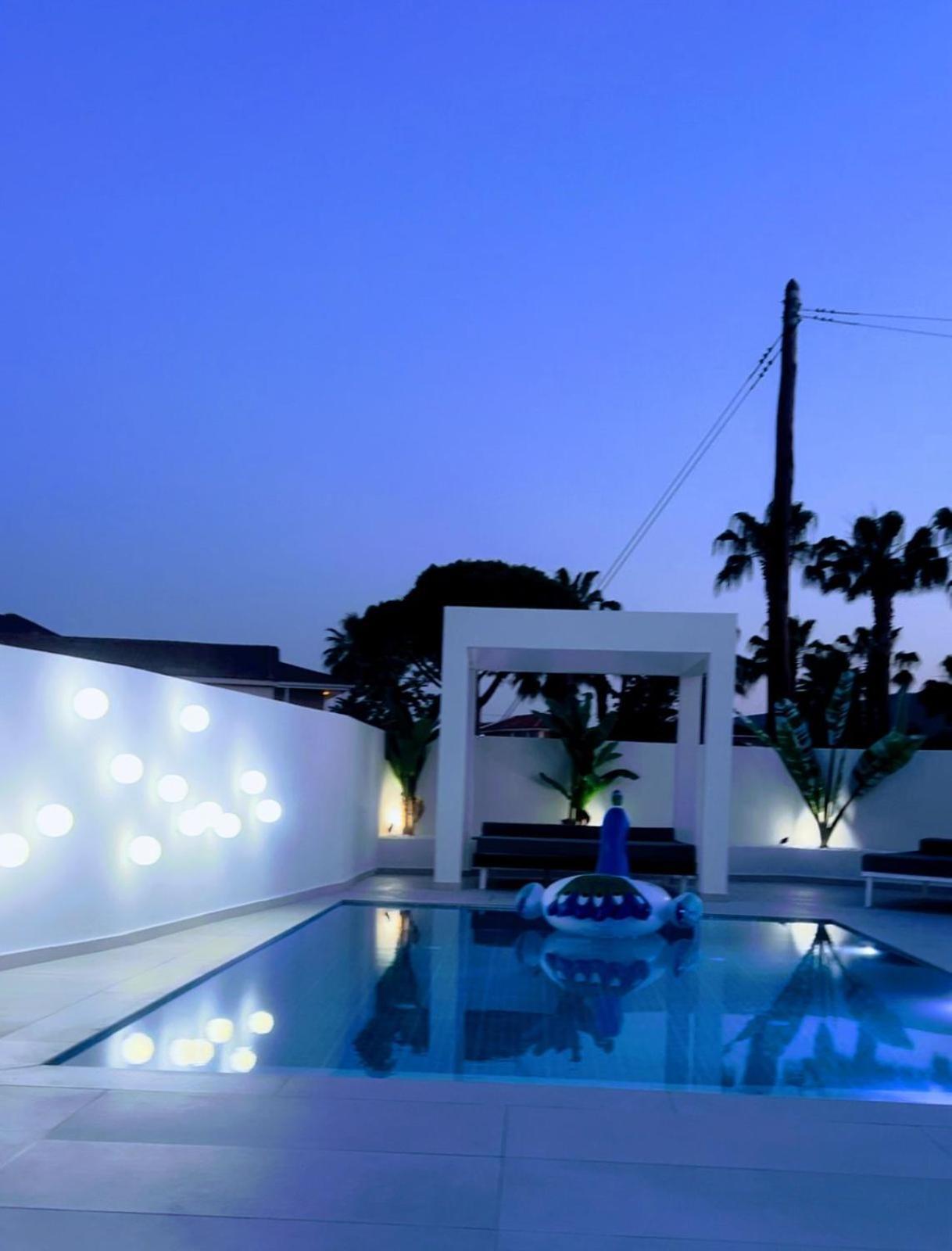Moon Boutique Hotel ลากานาส ภายนอก รูปภาพ